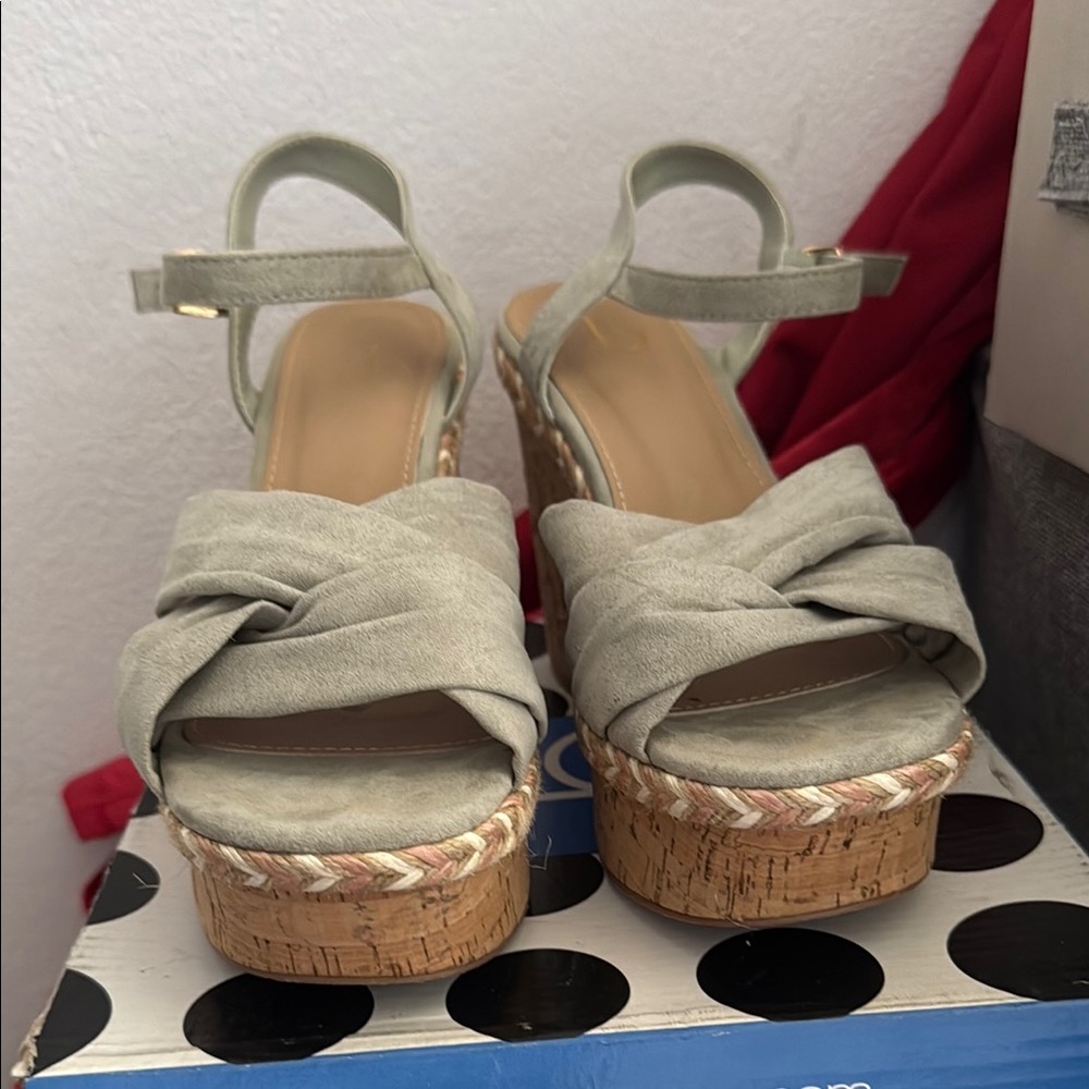 Kaira Sage Green Platform Sandals